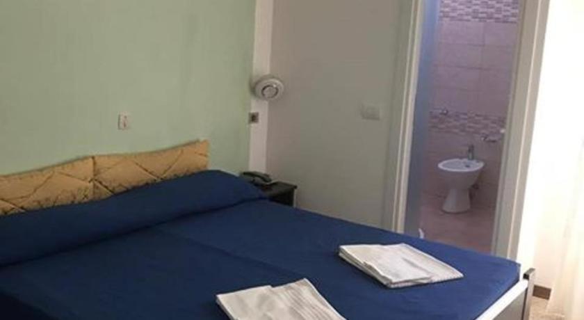 Hotel Riviera Nuova Gestione Cattolica Eksteriør billede